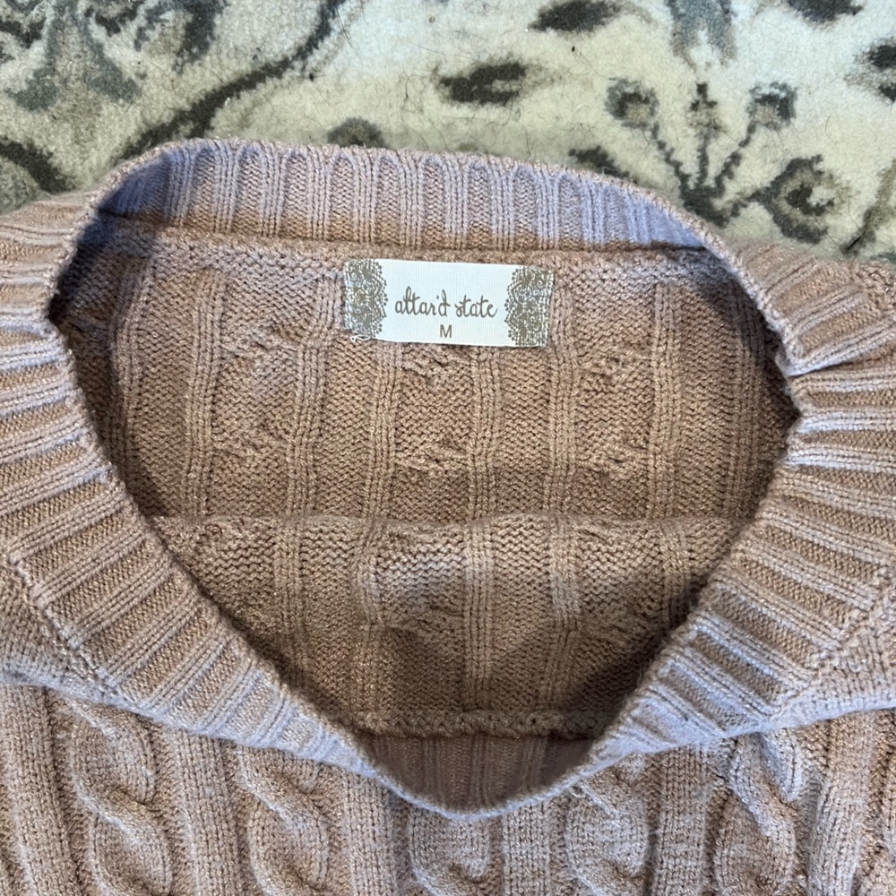 Cropped sweater - Picture 2 of 2